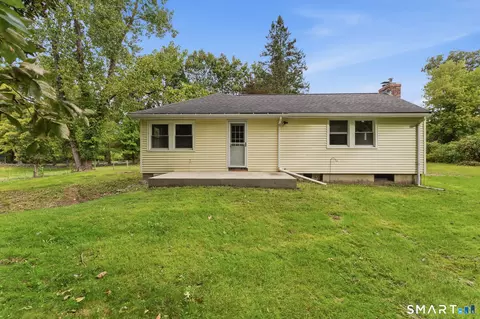 Exterior - 431 Martin Rd, Hebron, CT 06248 photo 3 of 5