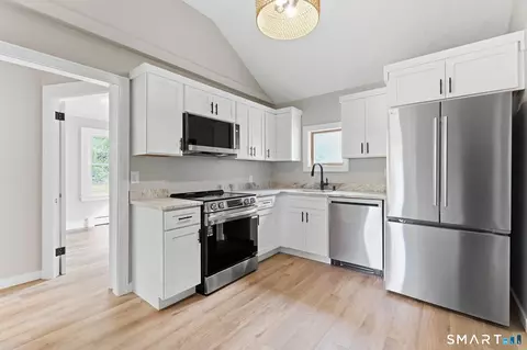 Kitchen - 431 Martin Rd, Hebron, CT 06248 photo 1 of 3