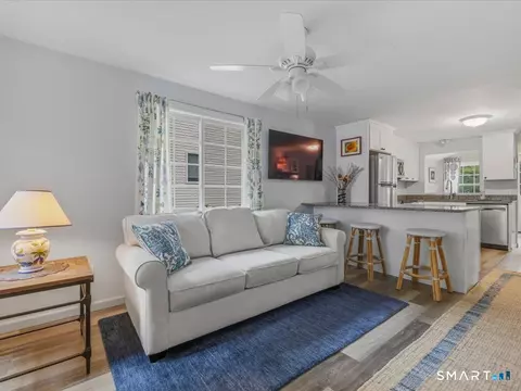 Living - 41 Spring Glen Rd, Niantic, CT 06357 photo 1 of 2