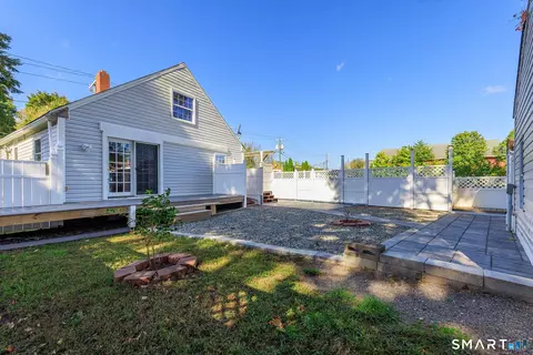 Exterior - 40 Furnace St, Killingly, CT 06239 photo 6 of 7
