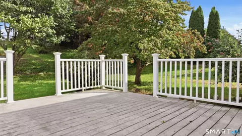 Exterior - 173 Abbe Rd, Enfield, CT 06082 photo 7 of 12