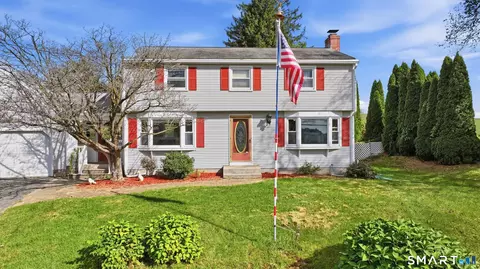 Exterior - 173 Abbe Rd, Enfield, CT 06082 photo 2 of 12