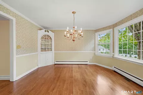 Dining - 9 Wilson Ridge Rd E, Darien, CT 06820 photo 1 of 2
