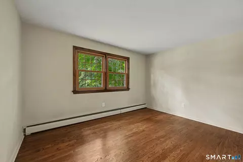 Bedroom - 9 Wilson Ridge Rd E, Darien, CT 06820 photo 3 of 5