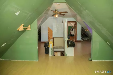Entry Way - 235 High St, Bristol, CT 06010 photo 2 of 2