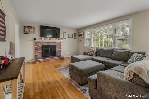 Living - 270 Scotland Rd, Madison, CT 06443 photo 1 of 1