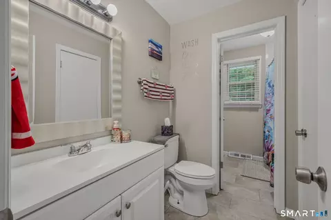Bath - 270 Scotland Rd, Madison, CT 06443 photo 1 of 2