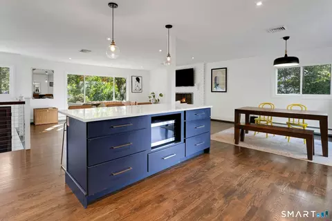 Kitchen - 6 Splitrock Rd, Norwalk, CT 06854 photo 5 of 5