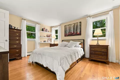 Bedroom - 28 Springbrook Rd, Avon, CT 06001 photo 3 of 8
