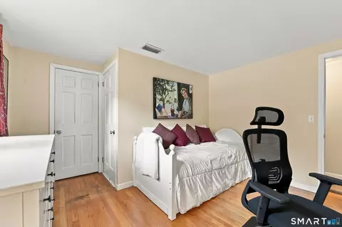 Bedroom - 28 Springbrook Rd, Avon, CT 06001 photo 5 of 8
