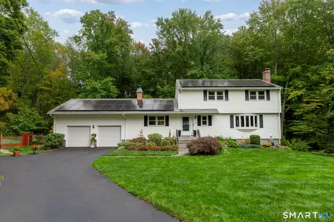 28 Springbrook Rd, Avon, CT 06001