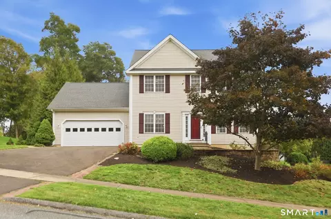 12 Tarragon Dr, East Hampton, CT 06424