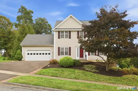 12 Tarragon Dr, East Hampton, CT 06424