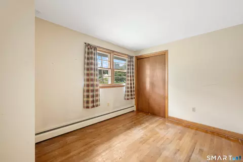 Bedroom - 203 Fairlane Dr, Wethersfield, CT 06109 photo 1 of 6
