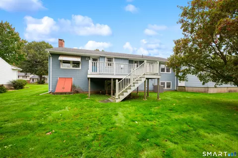 Exterior - 203 Fairlane Dr, Wethersfield, CT 06109 photo 6 of 7
