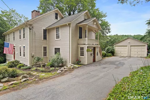 6 Canterbury Tpke, Norwich, CT 06360