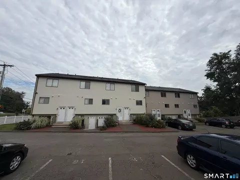 790 First Ave #18, West Haven, CT 06516