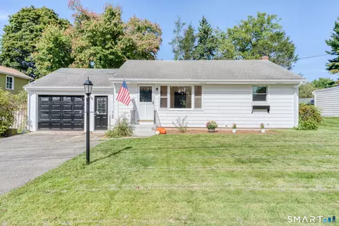 65 Brooklawn Dr, Meriden, CT 06450