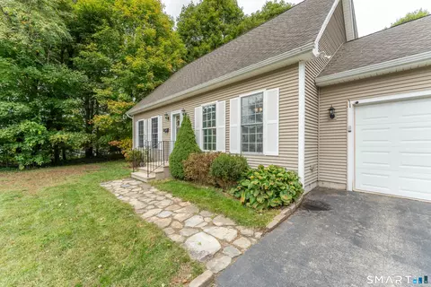 Exterior - 268 Mechanic St, Killingly, CT 06239 photo 3 of 10