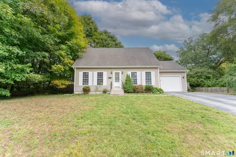 Exterior - 268 Mechanic St, Killingly, CT 06239 photo 2 of 10