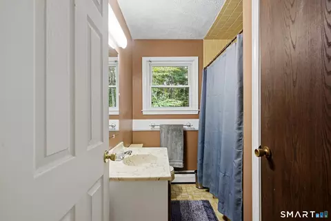Bath - 19 Steven St, Killingly, CT 06239 photo 1 of 2