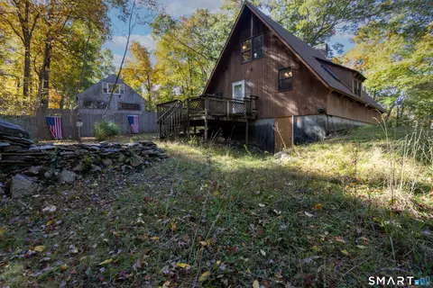 Exterior - 256 Lathrop Rd, Plainfield, CT 06374 photo 5 of 8