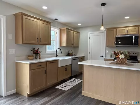 Kitchen - 231 Cemetery Rd, Plainfield, CT 06374 photo 5 of 5