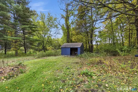 Exterior - 1293 River Blvd, Suffield, CT 06078 photo 5 of 8