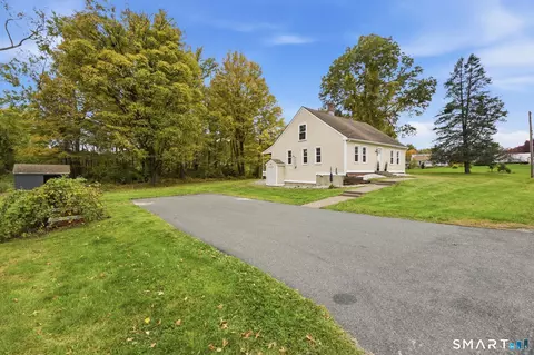 Exterior - 1293 River Blvd, Suffield, CT 06078 photo 6 of 8