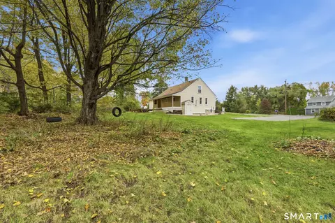 Exterior - 1293 River Blvd, Suffield, CT 06078 photo 4 of 8
