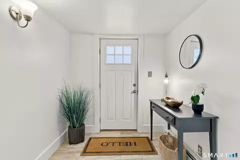 Entry Way - 1293 River Blvd, Suffield, CT 06078 photo 1 of 6