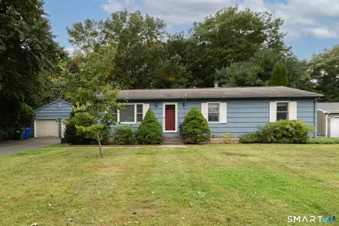 130 Pheasant Run Rd, Southington, CT 06489