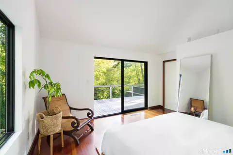 Bedroom - 128 Gallows Hill Rd, Redding, CT 06896 photo 2 of 3