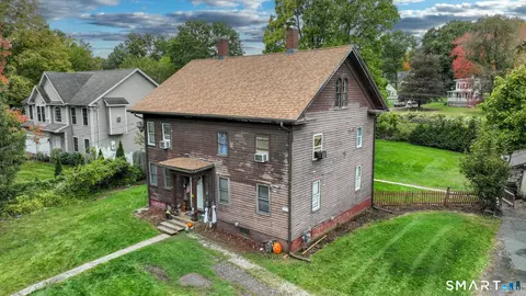 12 Four Rod Rd, Berlin, CT 06037