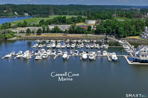 275 Popes Island Rd #B9, Milford, CT 06461