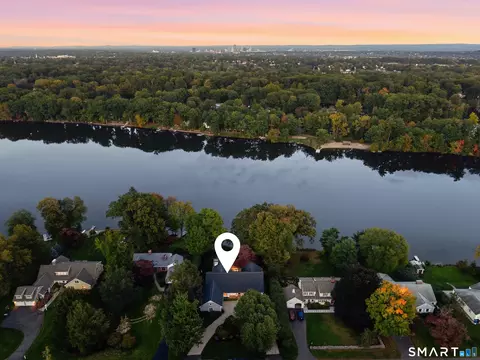 120 Woodpond Rd, West Hartford, CT 06107