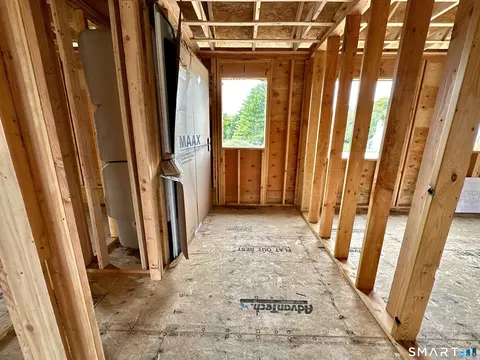 Entry Way - 2 Elaine Dr, Suffield, CT 06078 photo 10 of 11