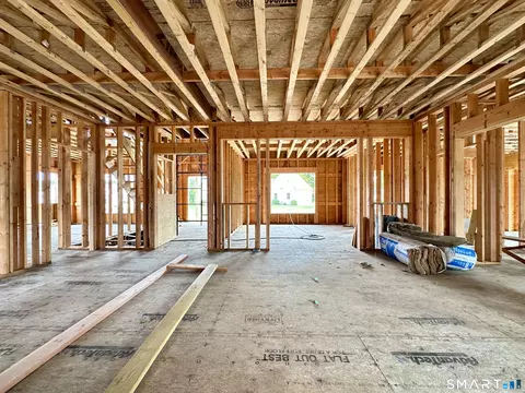 Entry Way - 2 Elaine Dr, Suffield, CT 06078 photo 5 of 11