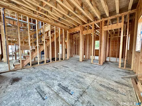 Entry Way - 2 Elaine Dr, Suffield, CT 06078 photo 7 of 11