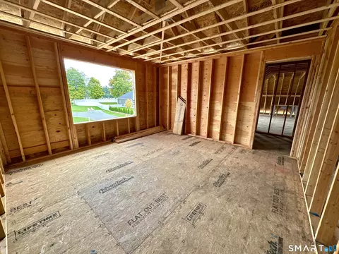 Bedroom - 2 Elaine Dr, Suffield, CT 06078 photo 3 of 4