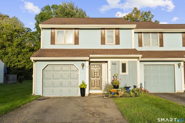77 Copper Beech Dr #77, Rocky Hill, CT 06067