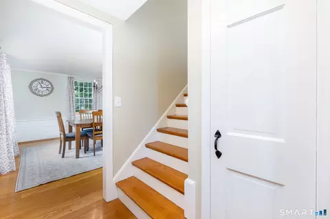 Entry Way - 19 Westway, Wethersfield, CT 06109 photo 3 of 3
