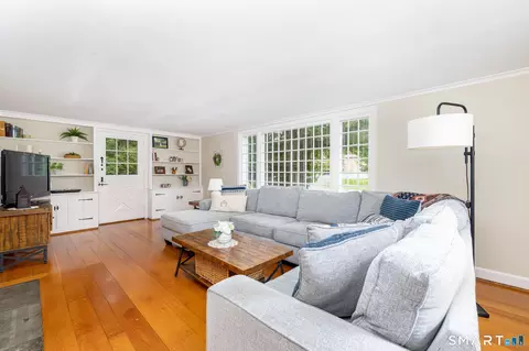 Living - 19 Westway, Wethersfield, CT 06109 photo 1 of 3