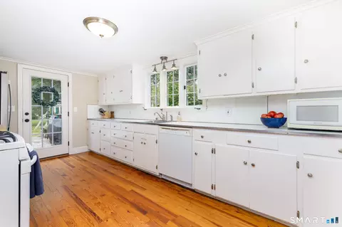 Kitchen - 19 Westway, Wethersfield, CT 06109 photo 1 of 3