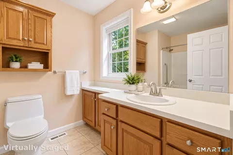 Bath - 2 Hawthorne Ln #2, Niantic, CT 06357 photo 1 of 3