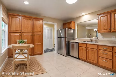 Kitchen - 2 Hawthorne Ln #2, Niantic, CT 06357 photo 2 of 2
