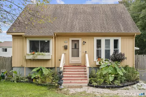 172 Andrew Ave, Naugatuck, CT 06770