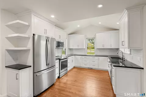 Kitchen - 148 Ripton Rd, Shelton, CT 06484 photo 1 of 4