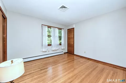 Bedroom - 433 Herbert St, Orange, CT 06477 photo 5 of 7