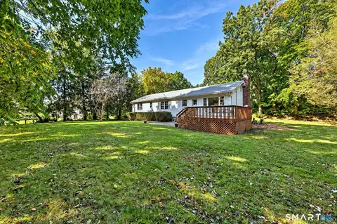 Exterior - 433 Herbert St, Orange, CT 06477 photo 4 of 5